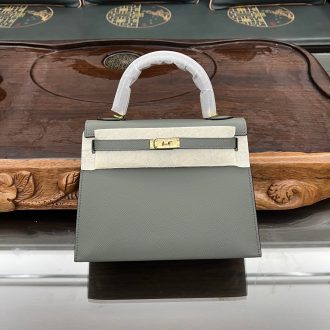 Hermes Kelly Leather Handbag