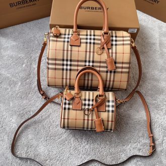 Burberry Classic Checkered Handbag Set