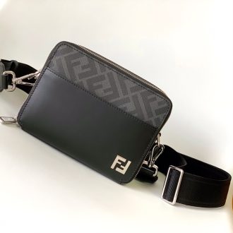 Fendi Men's Black Leather Crossbody Bag