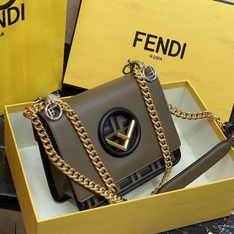 Fendi Chain Shoulder Bag