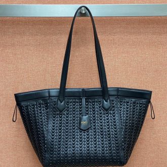 Fendi Elegant Black Woven Tote Bag