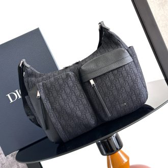 Dior Oblique Saddle Messenger Bag