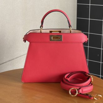 Fendi Elegant Red Leather Handbag