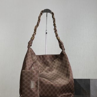 YSL Elegant Patterned Shoulder Bag