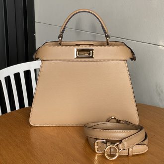 Fendi Elegant Beige Leather Handbag