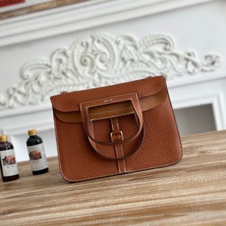Hermes Elegant Leather Clutch