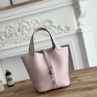 Hermes Hermès Picotin Lock Bag in Rose