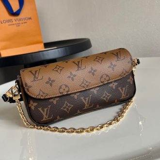 Louis Vuitton Monogram Canvas Crossbody Bag