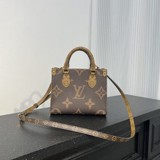 Louis Vuitton Monogram Canvas Crossbody Bag