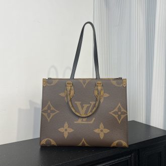 Louis Vuitton Monogram Canvas Tote Bag