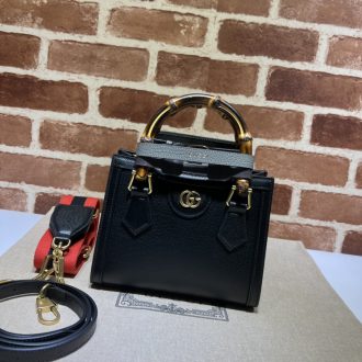 Gucci Bamboo Handle Leather Shoulder Bag