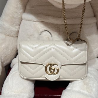 Gucci GG Matelassé Leather Shoulder Bag