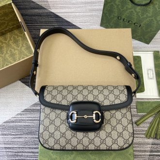Gucci GG Supreme Shoulder Bag