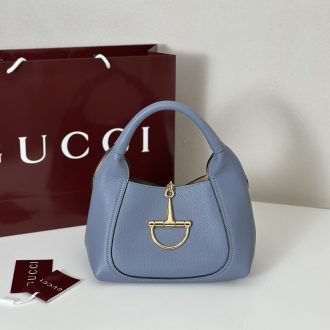 Gucci Sophisticated Blue Leather Handbag