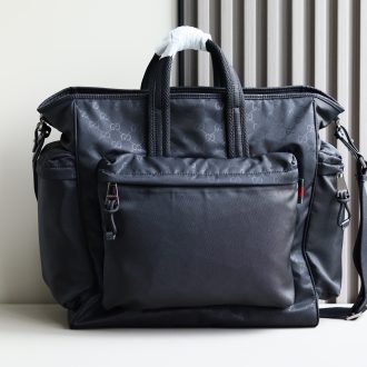 Gucci Black Nylon Logo-Embellished Travel Bag