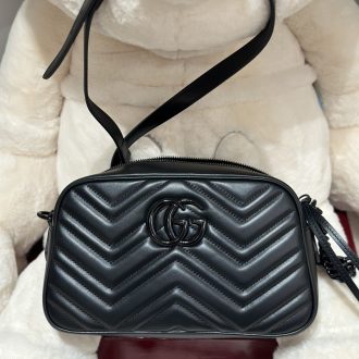 Gucci Black Quilted Matelassé Leather Shoulder Bag