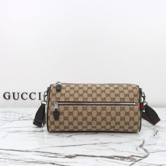 Gucci GG Supreme Canvas Duffle Bag