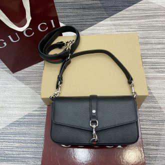 Gucci Leather Shoulder Bag