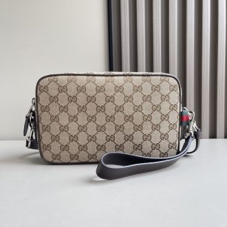 Gucci GG Supreme Shoulder Bag