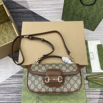 Gucci GG Supreme Canvas Shoulder Bag